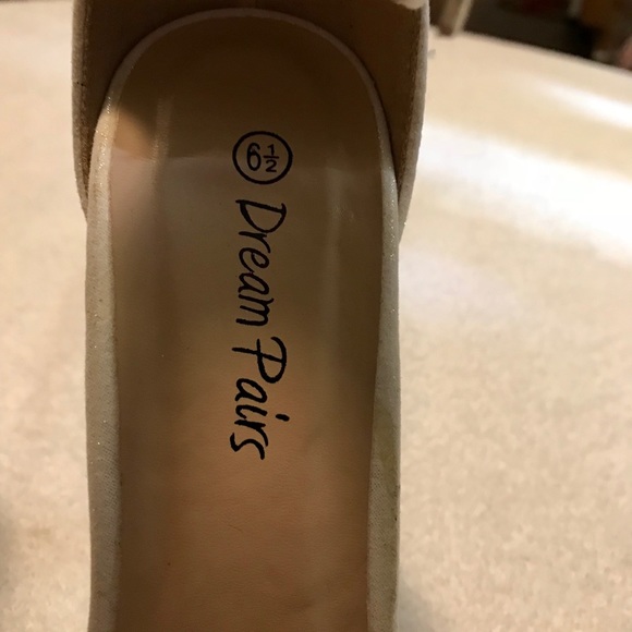 Brand New Super Stylish Heels By DREAM PAIRS - Box 32 - Picture 5 of 5